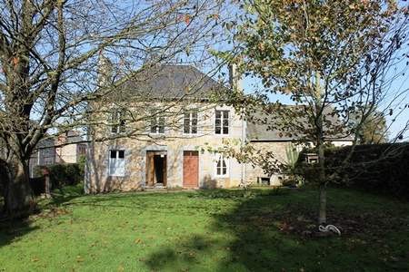 Nice Individual Property on Nice Plot