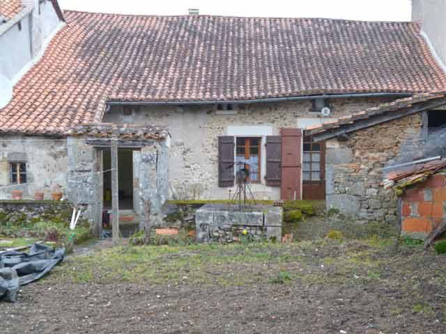 Four-Bedroom Village House To Renovate.. - 2