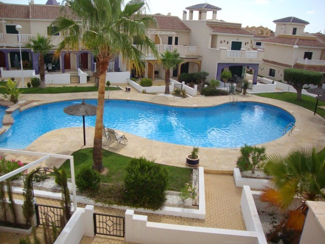 3 Bedrooms - Townhouse - Alicante - For..