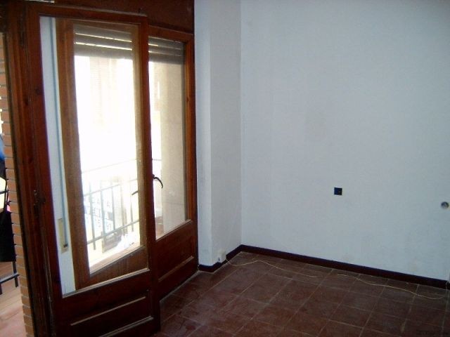 4 Bedrooms - Town House - Girona - For.. - 2