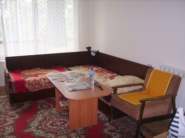 1-bedroom apartment with basement in..