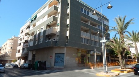 Resale · Apartment · Spain · Costa Bl..