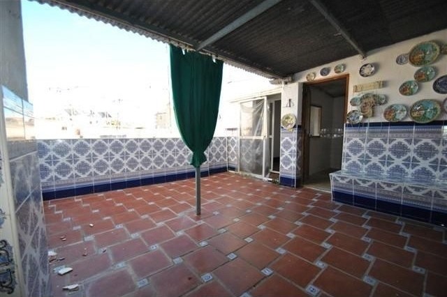 Apartment - This penthouse is located..