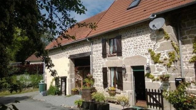 Huge old renovated house, with nice.. - 2