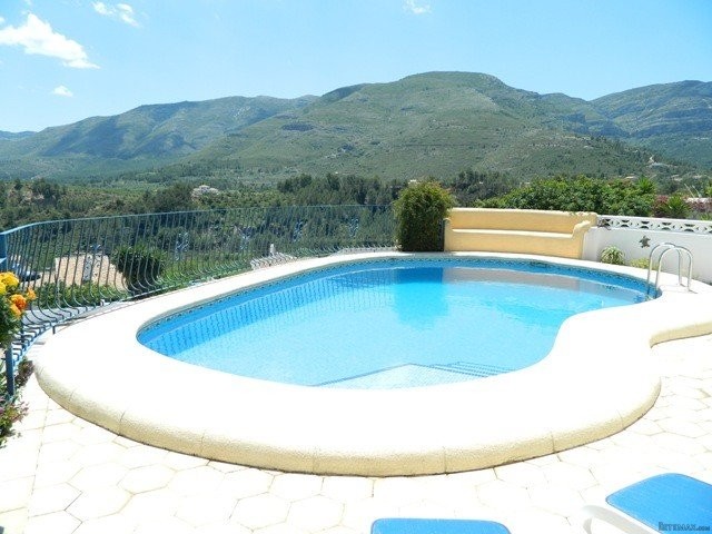 in Benichembla - 2