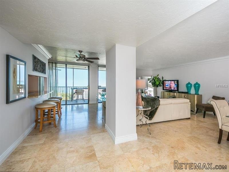 2 bedroom Town House For Sale: 4822.. - 2