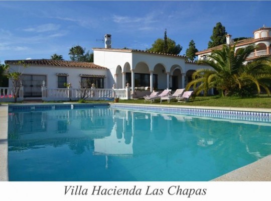 Villa for sale in Hacienda las Chapas..