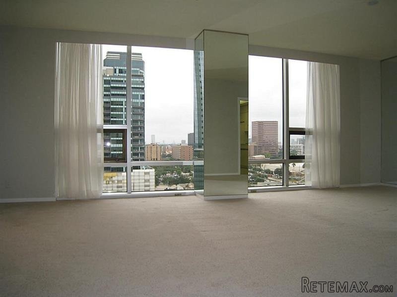2 bedroom Flat For Sale: 5100 San..
