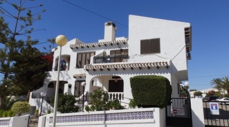 Resale · Apartment · Spain · Costa Bl..
