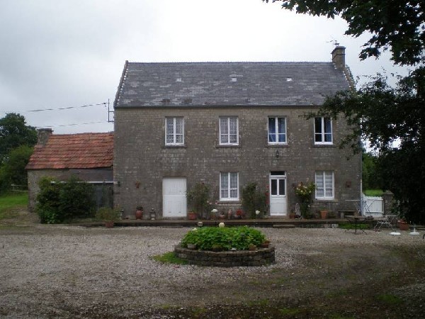 Rural Property with Outbuilding