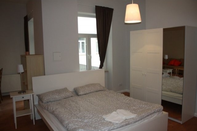 Freshly Renovated Altbau Apartments in..