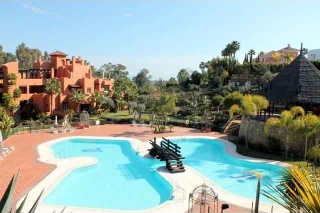 Immaculate Brand New Ground Floor..