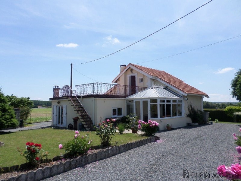 Character Property With Garage And.. - 2