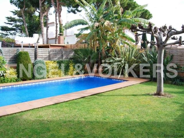 Centric house with garden and pool- BCN.. - 2