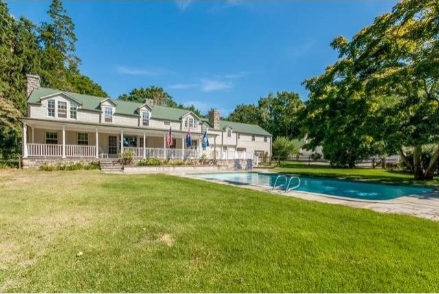 8 bedroom Residence For Sale:..