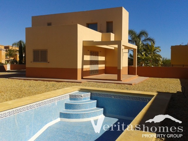 Ref: 1502 - Villa for Sale in Los..