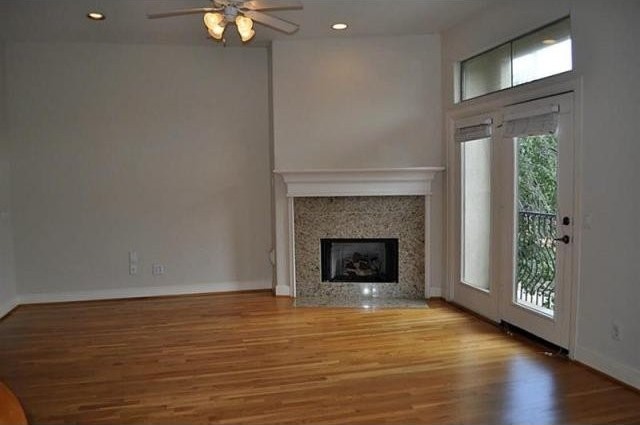 3 bedroom Apartment For Sale: 5815 Lacy.. - 2