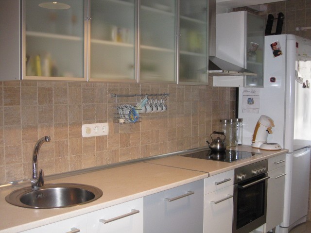 3 Bed Apartment for sale in Estepona - 2