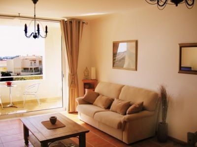 Bargain Golf Apartment For Sale In.. - 2