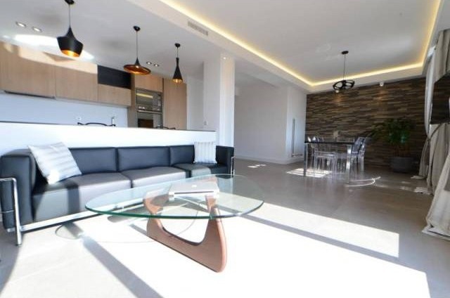 Prachtige 3 Zimmer Wohnung, Terrasse &..