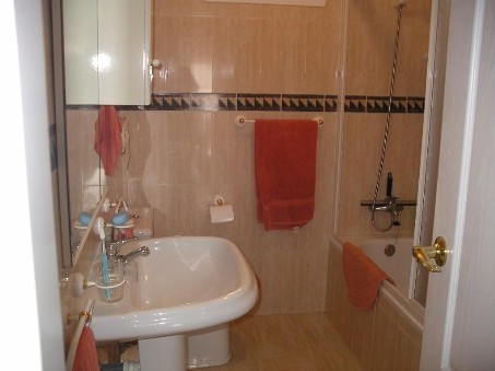 2 Bed Apartment for sale in Calahonda - 2