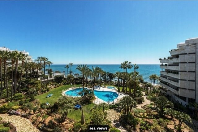 Apartment for sale in Marbella, Malaga..