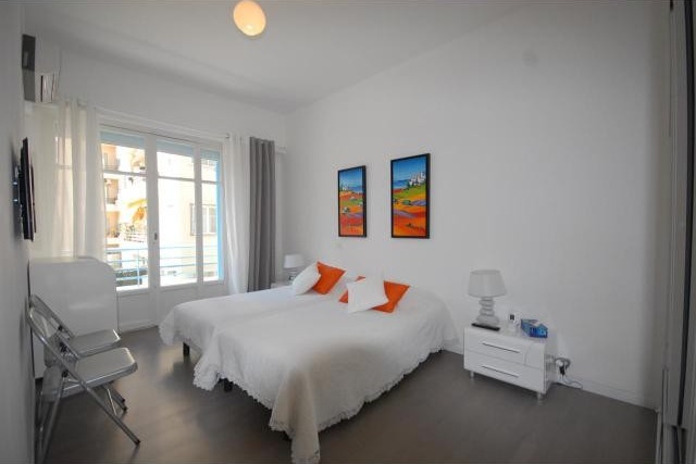 Quality turn-key two bed on the.. - 2