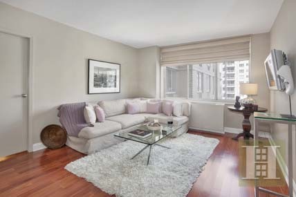 1 bedroom Apartment For Sale: 220 EAST.. - 2