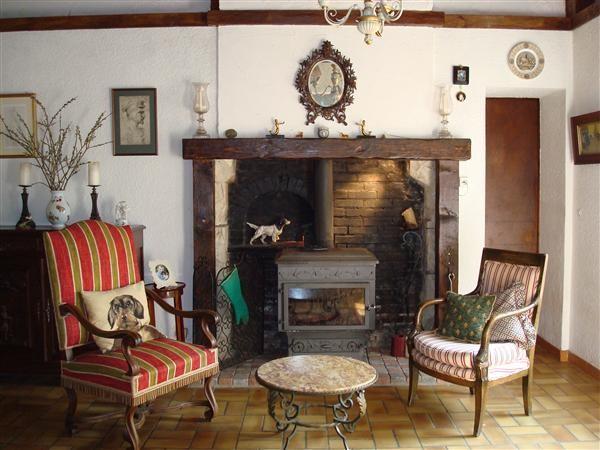 Superb Character Property With Cinema.. - 2