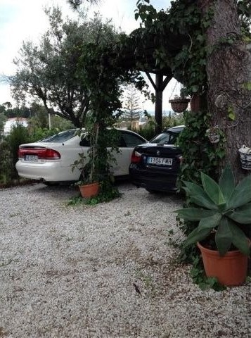 Villa - A CHARMING, IMMACULATELY.. - 2