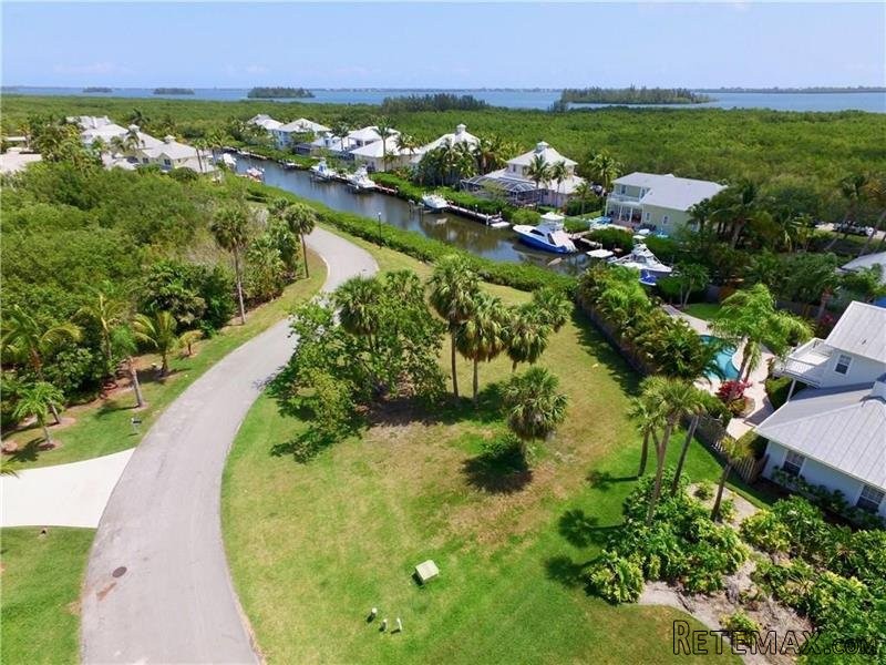Property For Sale: 2270 6th Court Se.. - 2