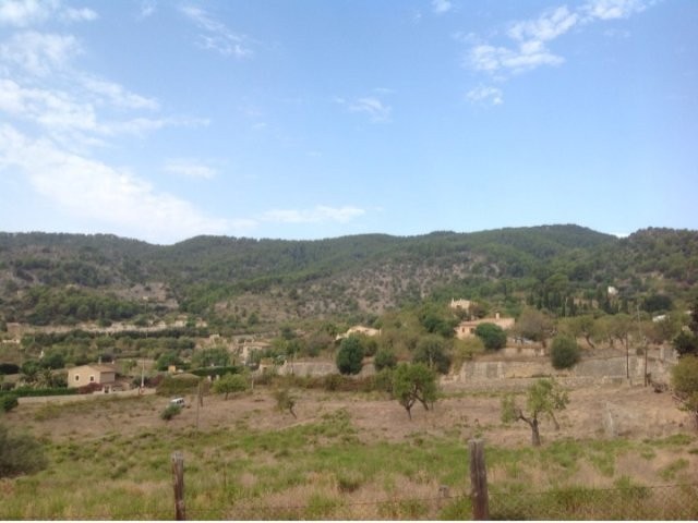 Spacious building plot in best area in.. - 2