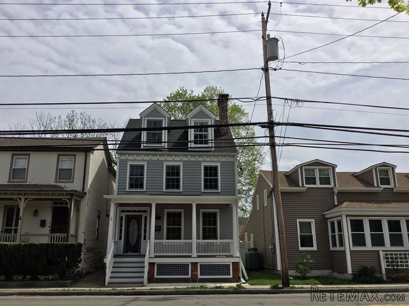 3 bedroom House For Sale: 263 Main..