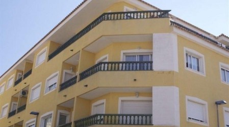 Resale · Apartment · Spain · Costa Bl..