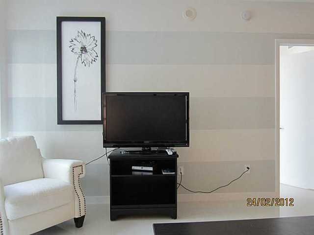 485 BRICKELL AV, 1906, Miami, FL 33131 - 2