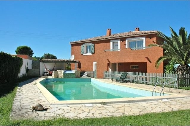 Detached High Quality Villa St Marcel..
