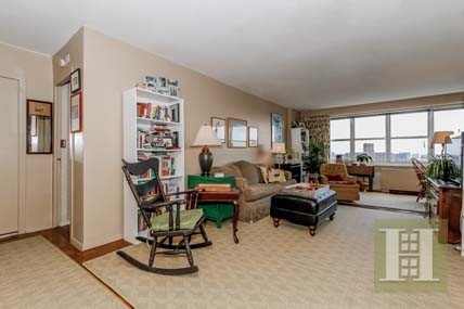 1 bedroom Apartment For Sale: 555.. - 2