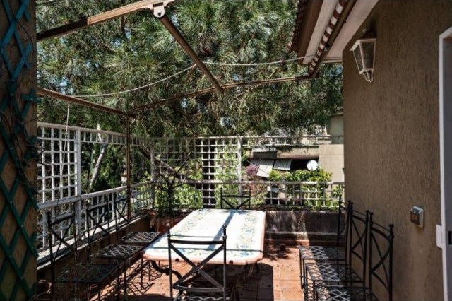 2 Bedrooms - Attic - For Sale