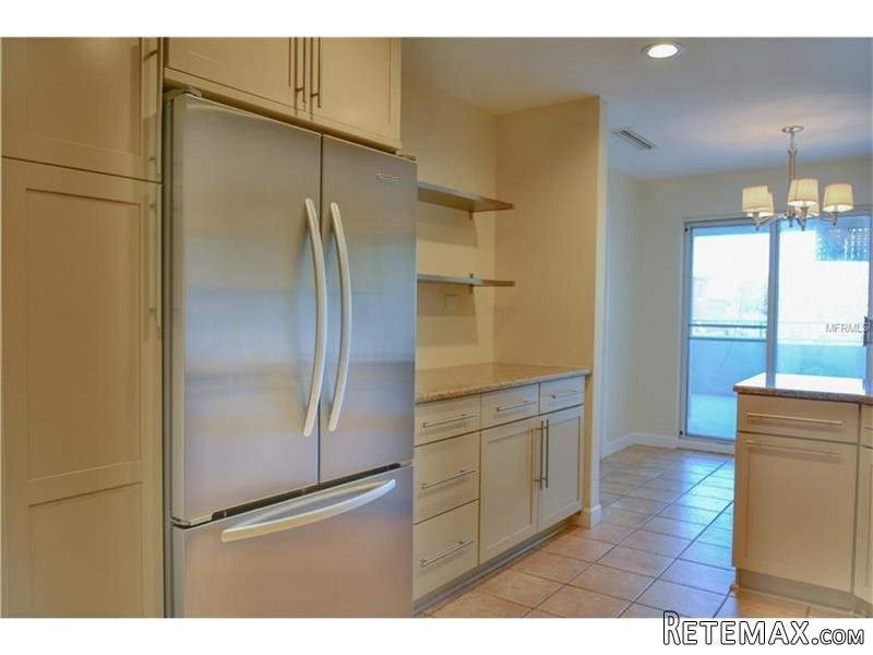 2 bedroom Property For Sale: 770 SOUTH.. - 2