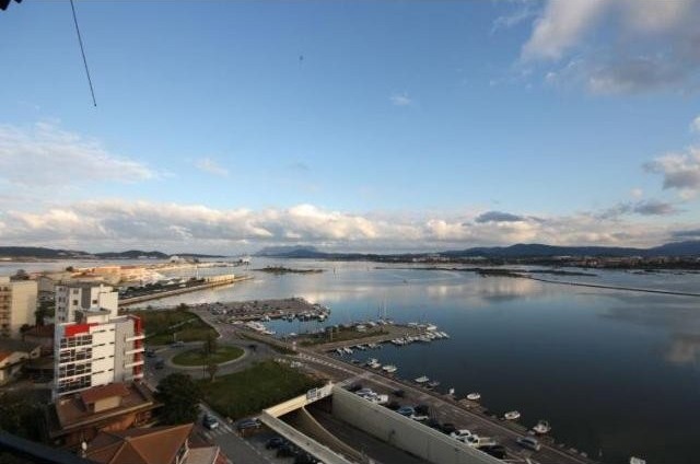 3 Bedrooms - Apartment - For Sale