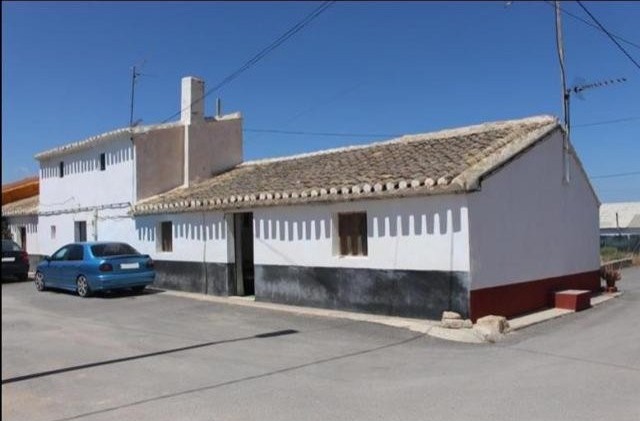 Country House For Sale, Purias, Nr..