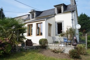 Lovely French Cottage in Nice Location