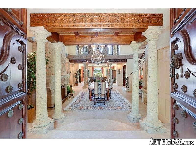 4 bedroom House For Sale: 1416 Casey.. - 2