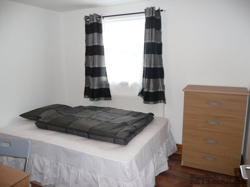 Double room, Zone 3, Leyton