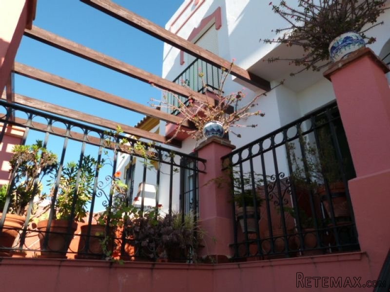 3 bedroom, 2 bathroom Townhouse, (build.. - 2