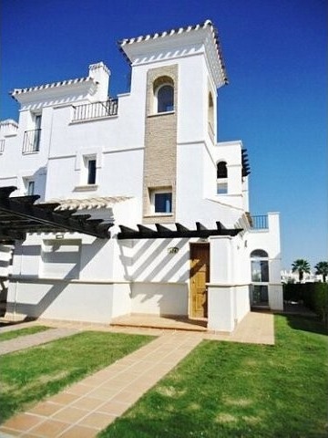 GOOD VALUE VILLA IN LA TORRE GOLF