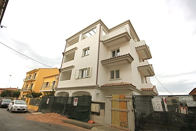3 Bedrooms - Apartment - For Sale