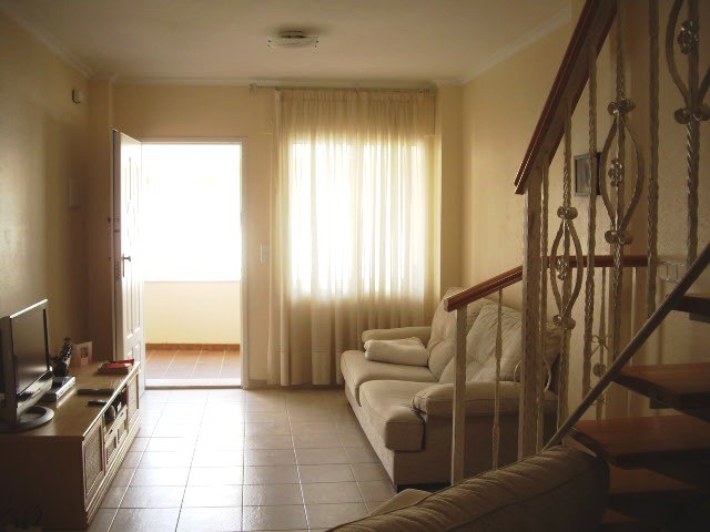 3 BEDROOM PENTHOUSE APARTMENT IN LOS.. - 2