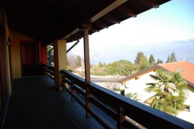 3 bedroom Cottage For Sale: Stresa, IT - 2