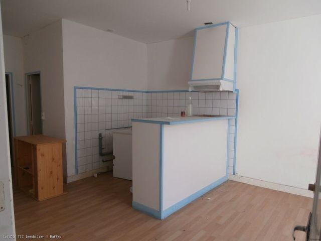 Old building to renovate - Ideal for an.. - 2